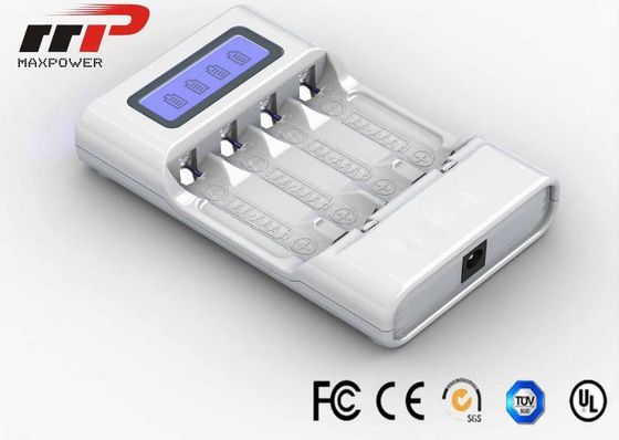 Intelligente aa-AMERIKAANSE CLUB VAN AUTOMOBILISTENlcd Batterijlader