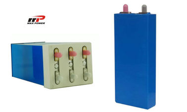 Lifepo4 het Lithiumbatterij Met drie wielen 3.2V 25Ah van de Pounchcel met Ce-de Goedkeuring van CEI